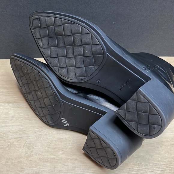 La Canadienne Pacheco Waterproof Leather Bootie Black, Size 38 - 8 US - Picture 5 of 7